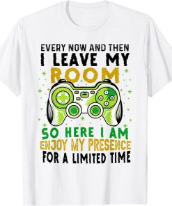 Every Now And Then I Leave My Room Gaming Gamer Vintage Boys T-Shirt